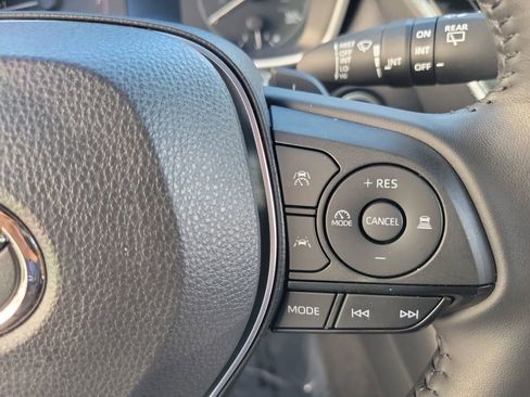 Used 2024 Toyota Corolla SE w/ SE Package image 24