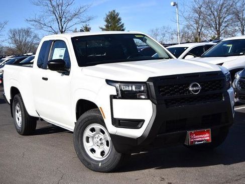 New 2026 Nissan Frontier S image 2