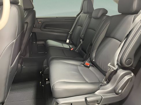 Used 2026 Honda Odyssey EX-L image 23