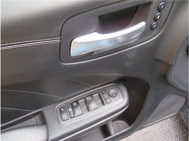 Used 2022 Dodge Charger Scat Pack w/ Plus Group RWD image 11