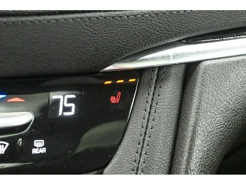 Certified 2025 Cadillac XT5 Premium Luxury image 46