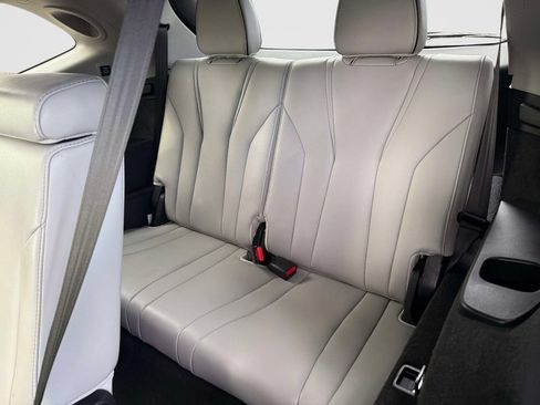 Certified 2023 Acura MDX SH-AWD w/ Advance Package image 10