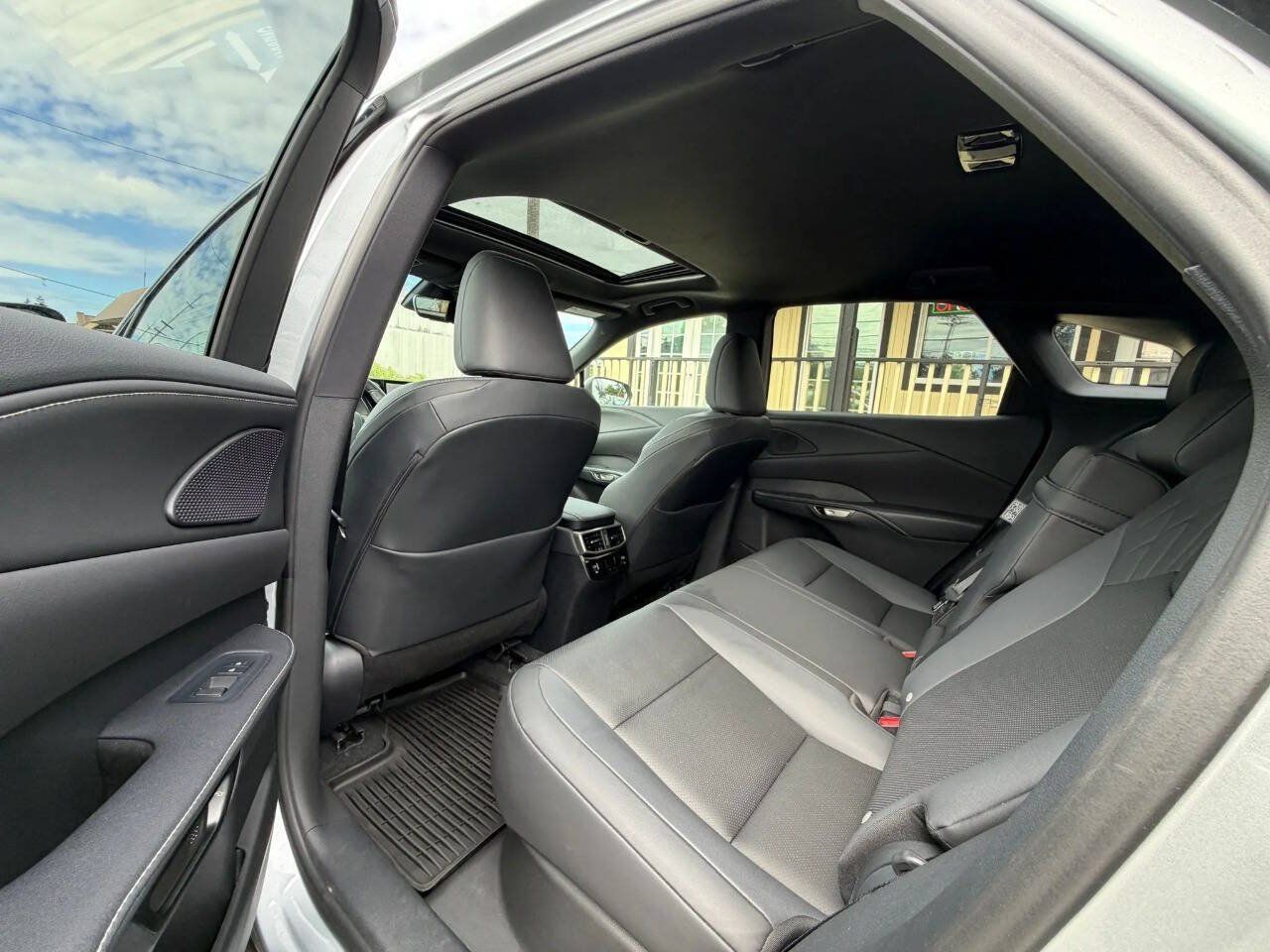 Used 2024 Lexus RX 350 Premium w/ Convenience Package AWD/4WD image 17