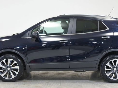 Used 2022 Buick Encore Preferred AWD/4WD image 11