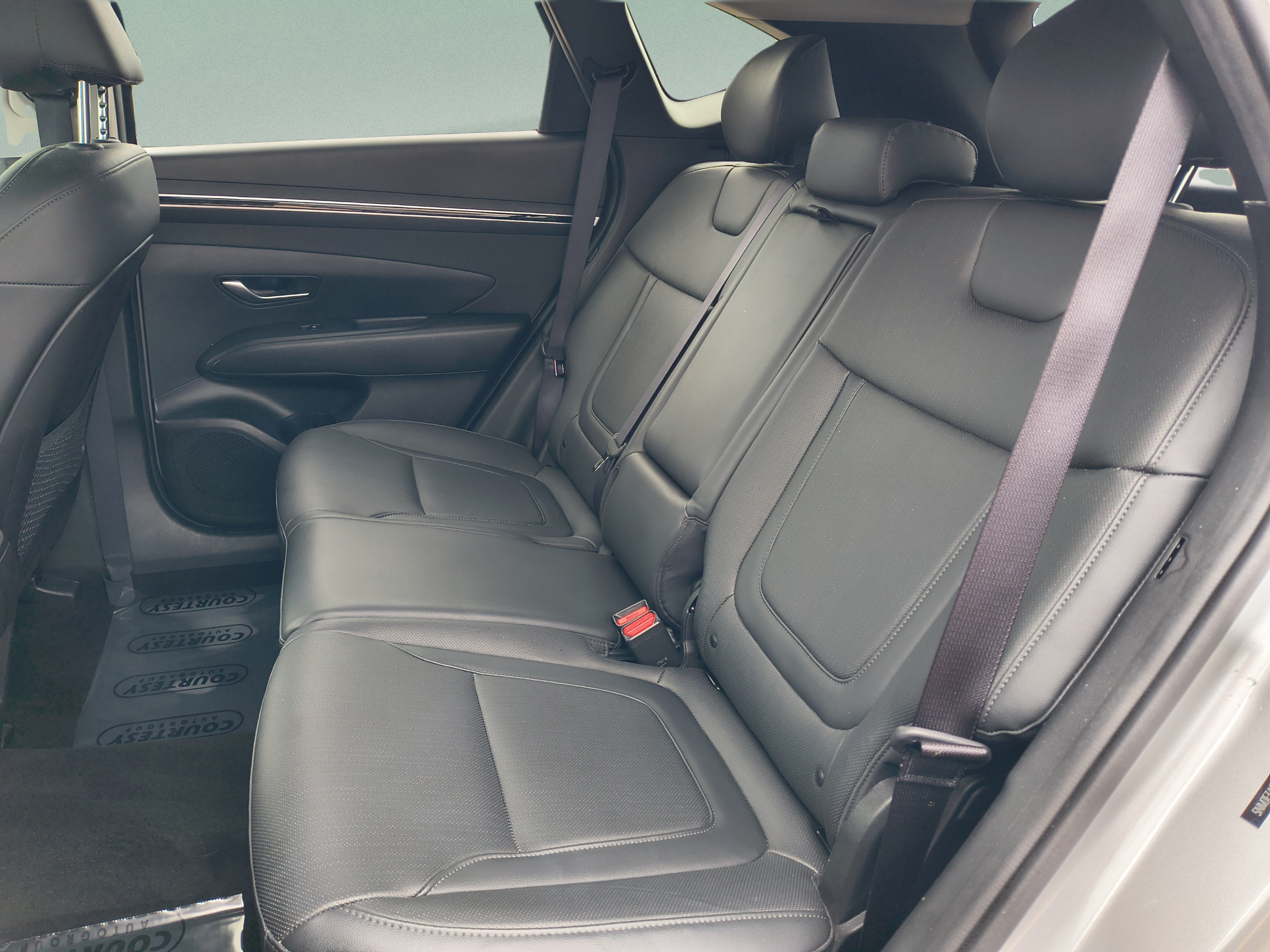 Certified 2023 Hyundai Tucson SEL w/ Convenience Package FWD image 17