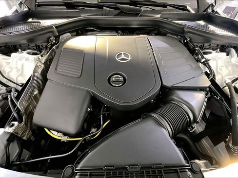 New 2026 Mercedes-Benz GLC 300 4MATIC image 14