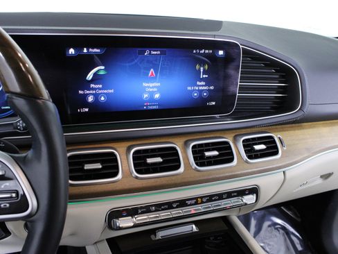 Used 2022 Mercedes-Benz GLS 450 GLS 450 image 28