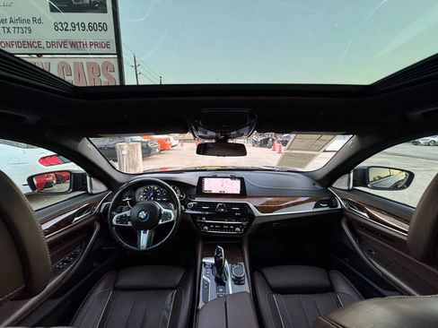 Used 2017 BMW 540i image 28