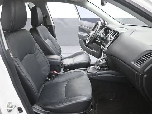 Used 2017 Mitsubishi Outlander Sport SEL FWD image 12