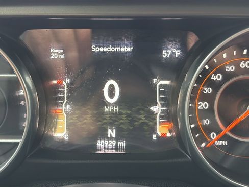 Used 2018 Jeep Wrangler Unlimited Sport S AWD/4WD image 21