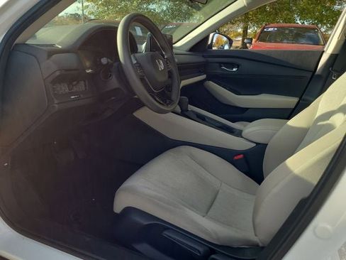 Used 2023 Honda Accord LX image 15