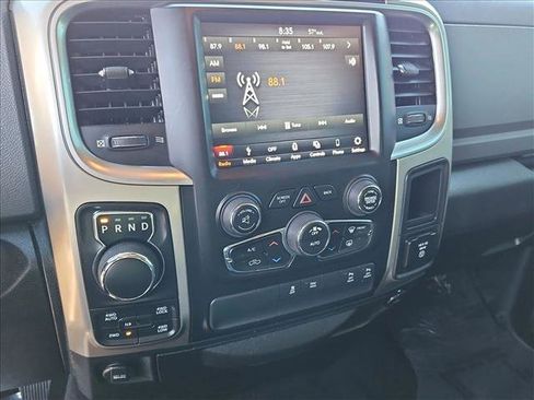 Used 2019 RAM 1500 Big Horn image 14