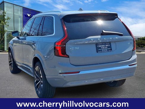 New 2026 Volvo XC90 B6 Ultra w/ Protection Package AWD/4WD image 3