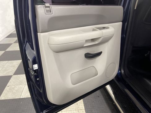 Used 2011 Chevrolet Silverado 1500 W/T image 15