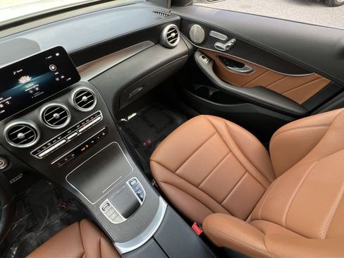 Used 2023 Mercedes-Benz GLC 300 4MATIC Coupe image 14