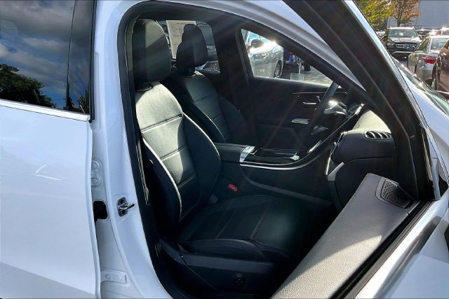 Used 2026 Mercedes-Benz GLC 300 4MATIC image 7