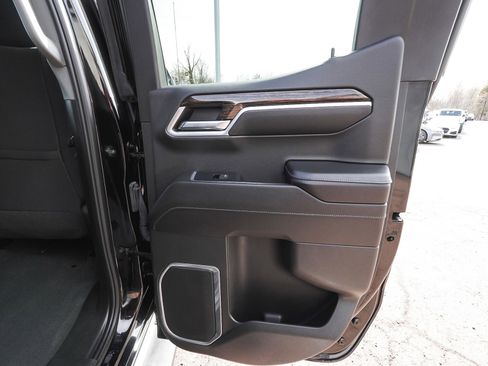 Used 2024 GMC Sierra 1500 Elevation image 14