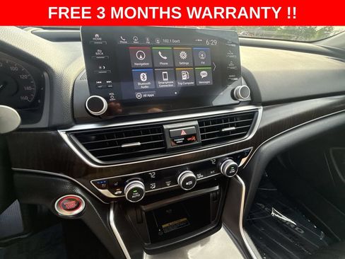 Used 2021 Honda Accord Touring image 17