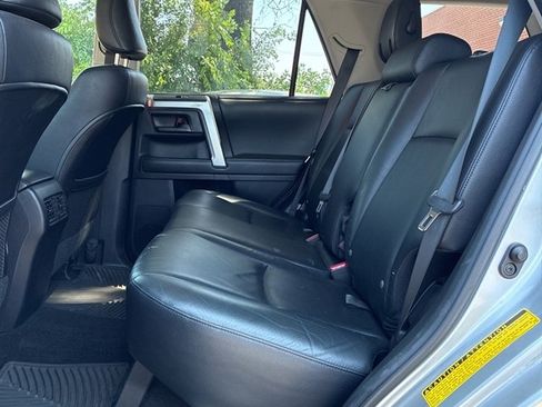 Used 2011 Toyota 4Runner Limited AWD/4WD image 10