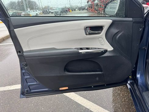 Used 2018 Toyota Avalon XLE Premium w/ Carpet Mat Package image 14