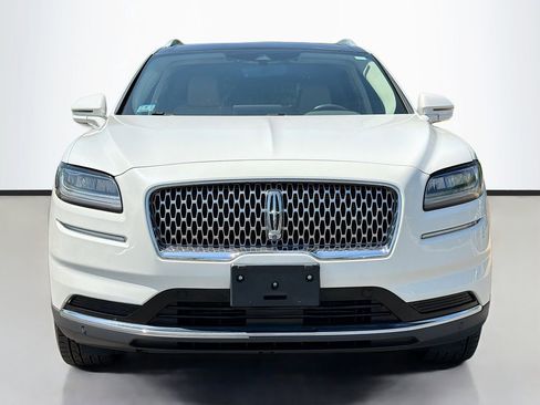 Used 2021 Lincoln Nautilus Reserve w/ Equipment Group 201A AWD/4WD image 3