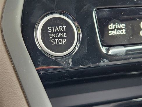 New 2025 Audi Q5 2.0T Premium Plus w/ Premium Plus image 19