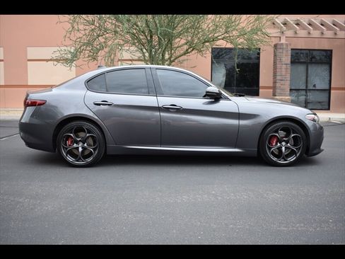 Used 2019 Alfa Romeo Giulia Ti Sport w/ Quick Order Package 22S Sport image 1