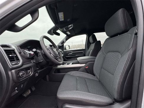 New 2026 RAM 1500 4x4 Crew Cab image 20