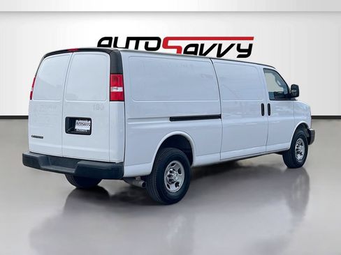 Used 2023 Chevrolet Express 2500 Extended w/ Driver Convenience Package RWD image 7