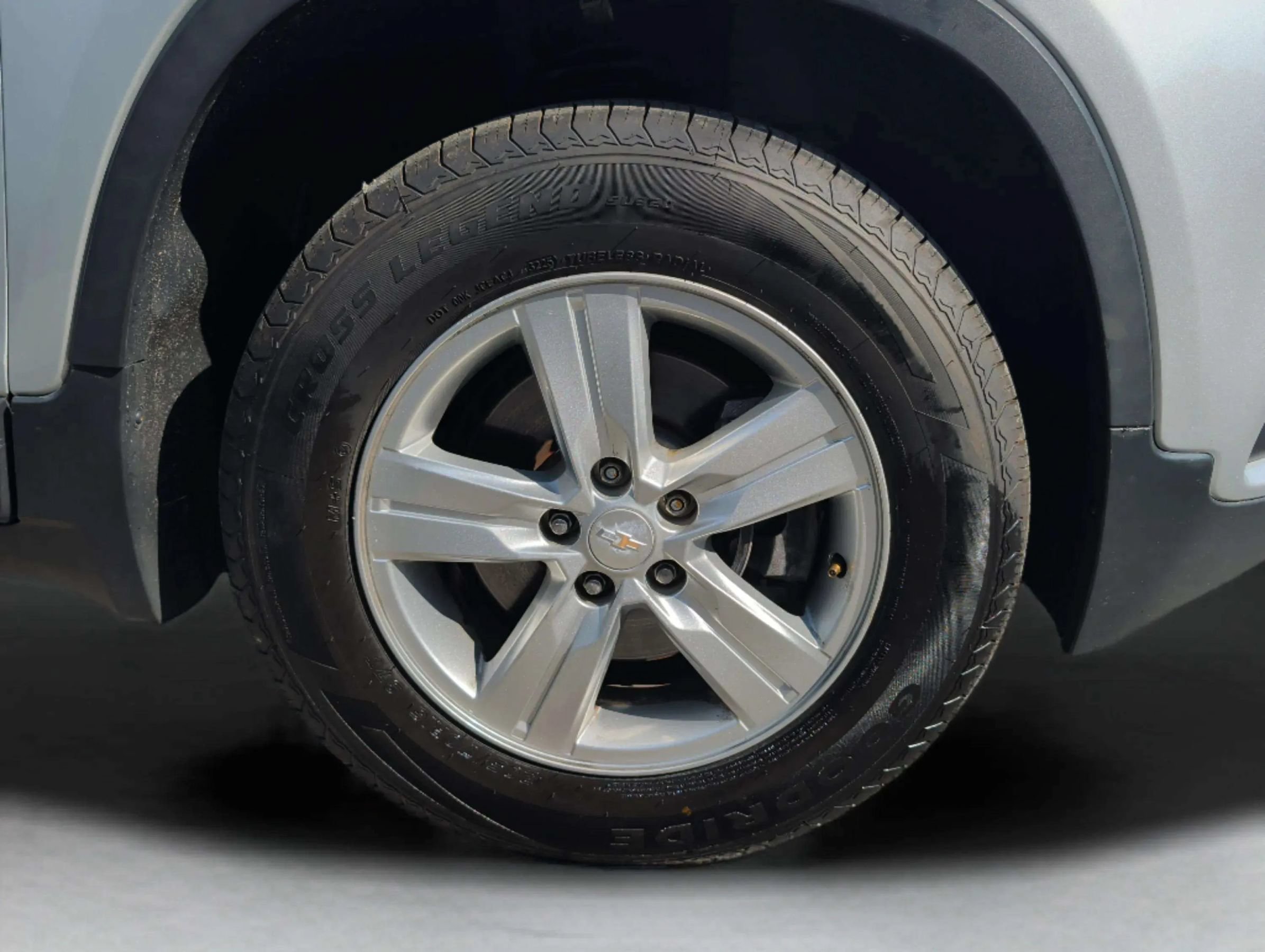 Used 2021 Chevrolet Trax LT AWD/4WD image 40