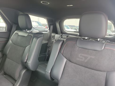 New 2026 Ford Explorer ST AWD/4WD image 2