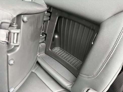 Used 2020 Chevrolet Silverado 2500 LTZ image 32