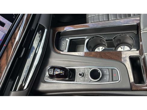 Used 2022 Cadillac Escalade Sport Platinum AWD/4WD image 24