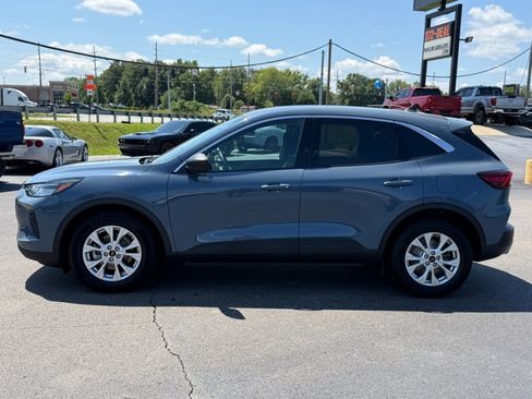 Used 2023 Ford Escape Active FWD image 5