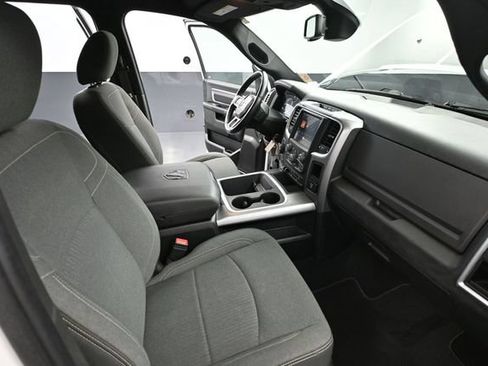 Used 2022 RAM 1500 Warlock AWD/4WD image 38