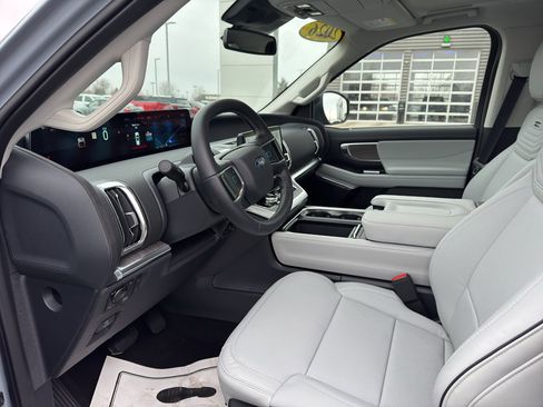 New 2026 Ford Expedition Max Platinum w/ Platinum Ultimate Package image 8