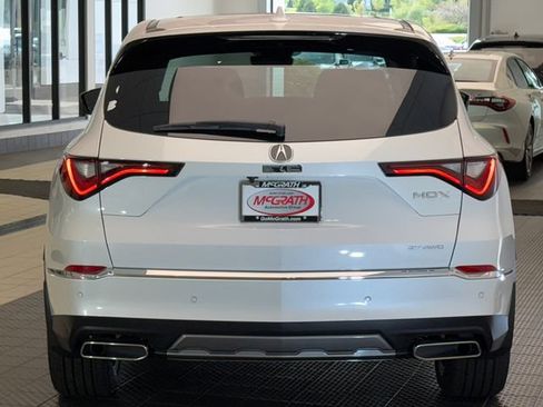 Certified 2026 Acura MDX SH-AWD w/ Technology Package image 5
