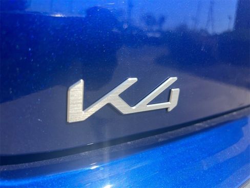 Used 2025 Kia K4 EX image 10