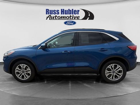 Used 2022 Ford Escape SEL w/ Technology Package AWD/4WD image 2
