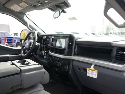 New 2026 Ford F250 XL w/ STX Appearance Package AWD/4WD image 21