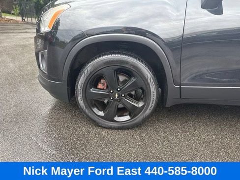 Used 2016 Chevrolet Trax LTZ w/ Midnight Edition AWD/4WD image 35