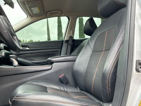 Used 2022 Nissan Altima 2.5 SR FWD image 17