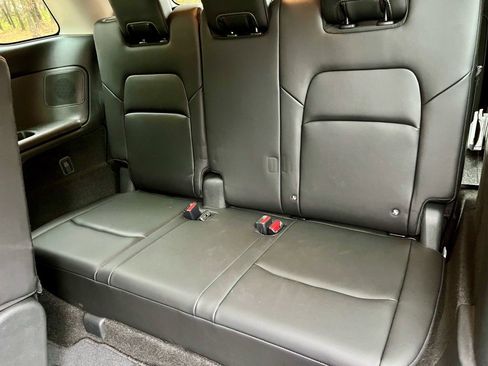 Used 2024 Nissan Pathfinder Platinum w/ Cargo Package image 20