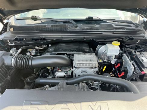 Used 2022 RAM 1500 Laramie RWD image 31