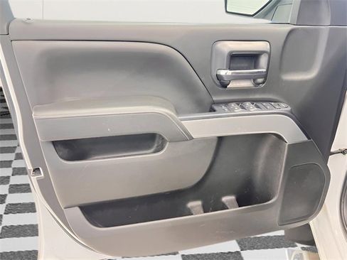 Used 2018 Chevrolet Silverado 1500 LT w/ All Star Edition image 21