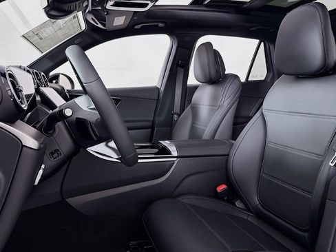 New 2026 Mercedes-Benz GLC 300 image 16