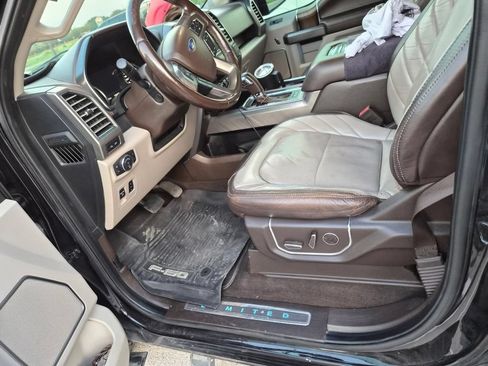 Used 2022 Ford Bronco Wildtrak AWD/4WD image 6