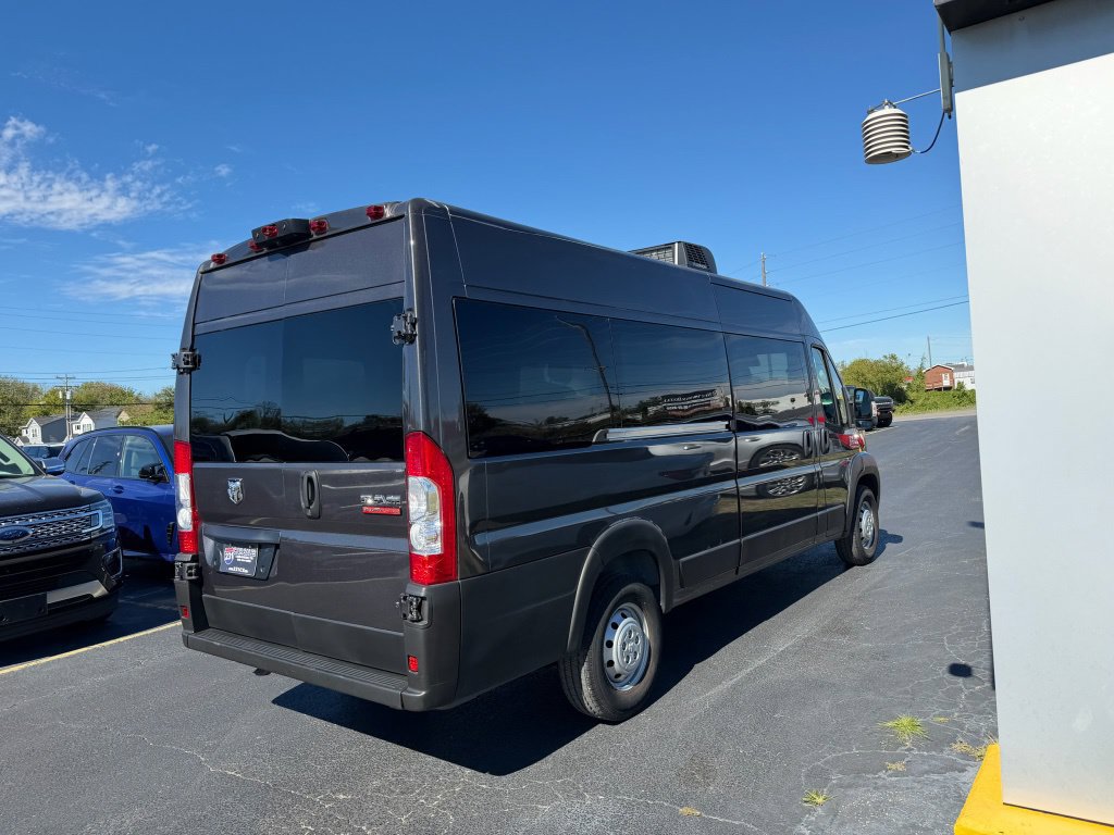 Used 2022 RAM ProMaster 3500 w/ Interior LED Lighting Group FWD image 3