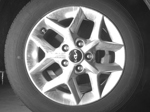 Used 2025 Kia Soul LX w/ LX Technology Package FWD image 16