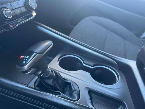 Used 2021 Dodge Durango SXT image 31